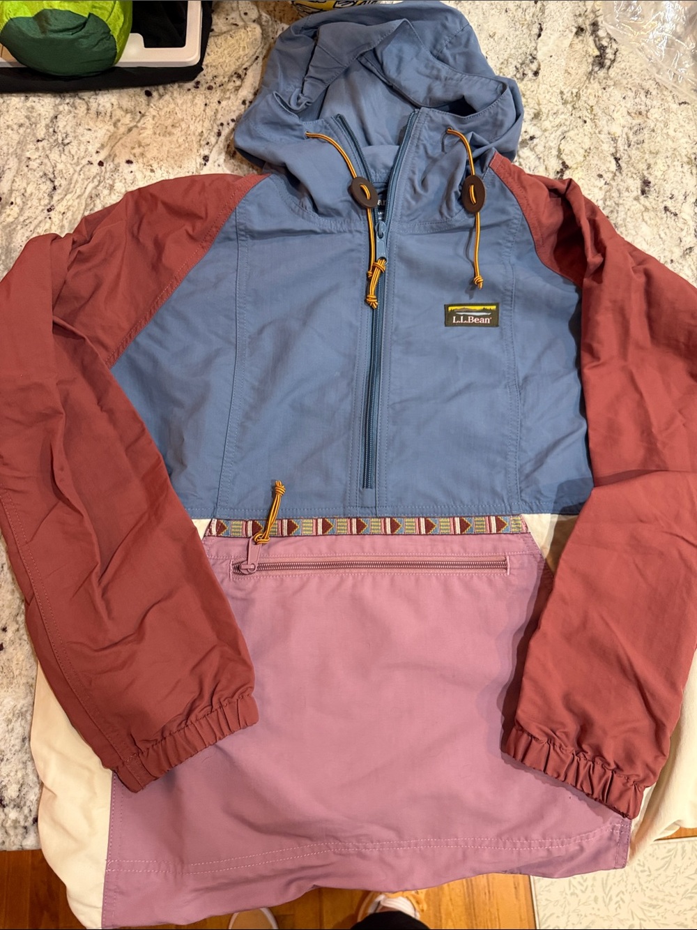 L.L. Bean ladies medium Colorblock Hooded Anorak — Blue, Rust & Pink